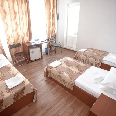 Azaliya na Moskovskoi Hotels near Cathedral of the Annunciation