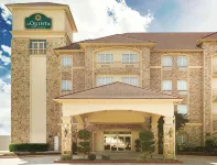 Baymont Inn & Suites by Wyndham Dallas South-DeSoto