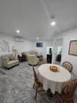 Private Guest Suite • Near Disney & Orlando