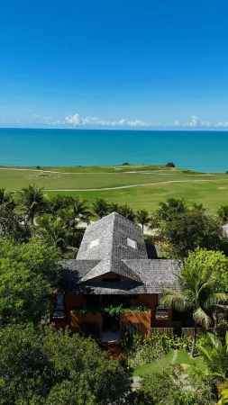 House 4 suites, swimming pool, views of the sea and golf course. Turtle Beach