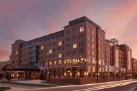 Embassy Suites by Hilton South Bend at Notre Dame Hotel di 