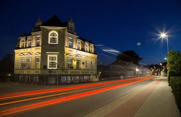 施內費爾丁根別墅酒店