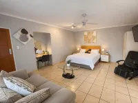 Echo Mountain Inn Hotels in 