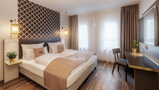 Holiday Inn - the niu, MESH STUTTGART MESSE by IHG