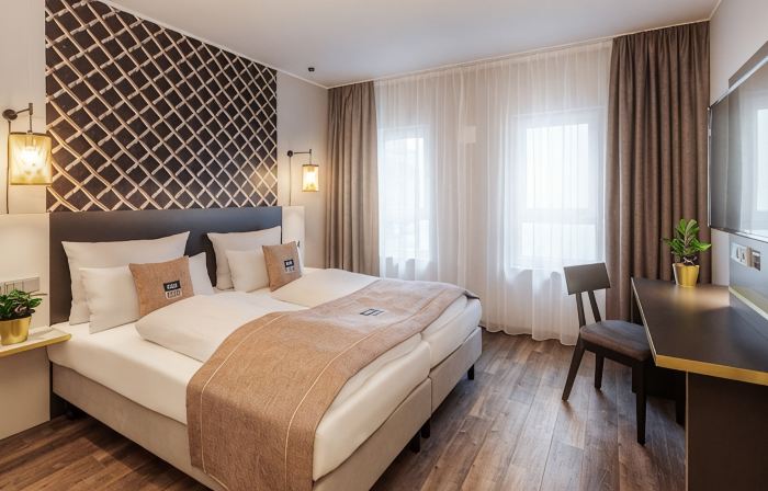 Holiday Inn - the niu, MESH STUTTGART MESSE by IHG