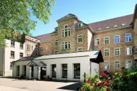 Bildungshaus St. Bernhard - Wohnen Und Tagen