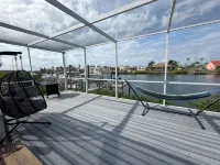 Waterfront, Heated Pool, Kayaks, Game Room, Fishing