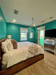 Luxury Beachfront Home - Rooftop Deck - Pool & Spa - Boutique