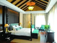 โรงแรมบ่อน้ำพุร้อนเหลียงหยุนเฉียนคูลี่ ต้าเหลียน - อ่างจากุชชี่