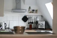 Voll Eingerichtetes Zentrales Apartment für Lange und Kurze Aufenthalte