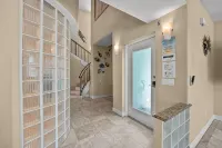 Impressive Oceanfront Townhouse Complex in Cocoa Beach - 4성급