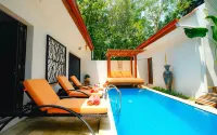 King's Home Villa - สระว่ายน้ำส่วนตัว