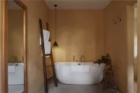 Find luxury in Qinling Holiday Homestay