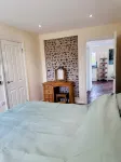 Charming 2BD Country Bungalow on Working Farm in Kent Countryside - キッチン