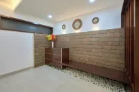 Spacious 3-bedroom water front apartment in serene Marine Drive Ernakulam Kerala - Condos