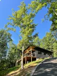 2 CABINS, 3 ACRES- HOT TUB VIEWS & ACCESS TO THE STATE PARK TRAILS