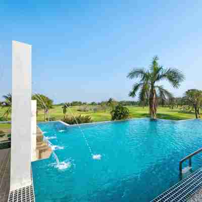 Uniland Golf & Resort Fitness & Recreational Facilities