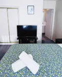 Merivale Court Large Studio-Unit 3 - Homestays