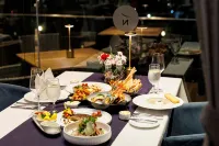 Novotel Marina Sriracha - breakfast