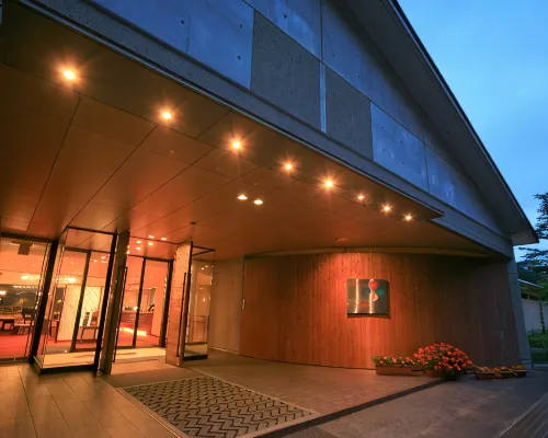 Hotel Shikisai Hotels near Shirane Mountain