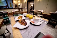 Hotel Centrale - Bữa sáng