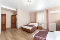 Chetyire Sezona Hotel