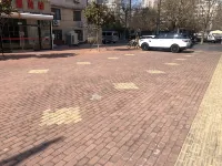 Hongrunde Hotel - parking