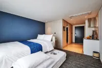 Jeju Pureun Hotel - Parking