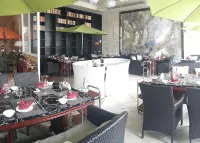 Sansan Fashion Boutique Hotel - sarapan