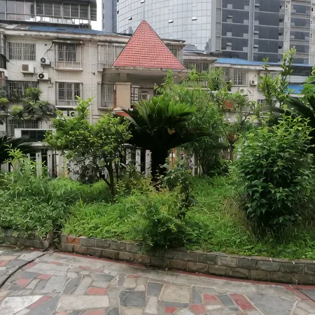 Chenzhou Qianshijinsheng Hostel