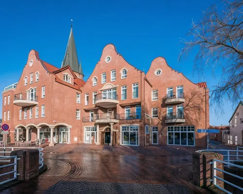 Arkadenhaus - Hotel Freiherr Von Schwarzenberg Hotels in Papenburg