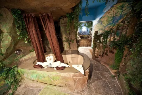 The Anniversary Inn - Fifth South - Romantic