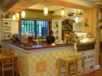 เอียคาเฟ่บีแอนด์บี โรงแรมใกล้สวนป่าไถตง