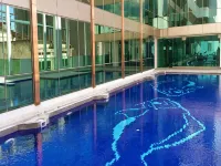 New Season Square Hotel - Pools