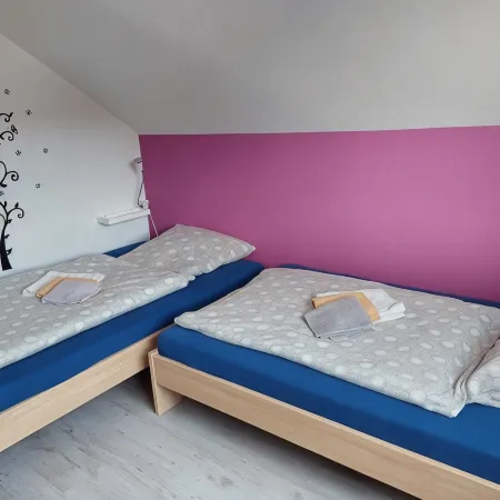 Sehr Ruhige Ferienwohnung im 1. OG