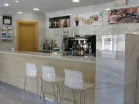 瓦倫西亞博奈爾智選假日酒店 - 酒吧