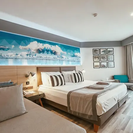 Sunprime C-Lounge