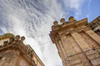 Donna Flavia - Holiday home in the historic center of Palermo - Bungalows
