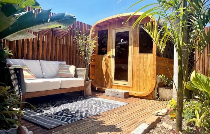 Tathra Tides | Private Sauna | Walk to Beach & Cafes |Tropical Gardens
