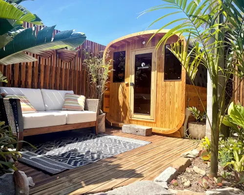 Tathra Tides | Private Sauna | Walk to Beach & Cafes |Tropical Gardens Hotels in Tathra
