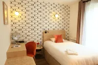 Logis Hôtels- Hôtel Marguerite d'Anjou Angers château