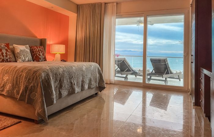 Luxury Beach Front Condo in Beautiful Punta de Mita