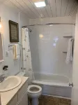 Whale Of A View, Campobello Island LOCATED ON OCEAN,  3 BR: FABULOUS VIEWS - Wifi