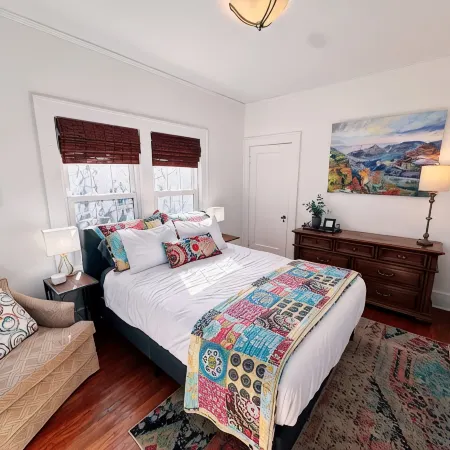 Charming 3-bedroom house near Downtown Tulsa off of Route 66