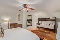 Casa Blanca - Enjoy Heated Pool- upon request - Bungalows