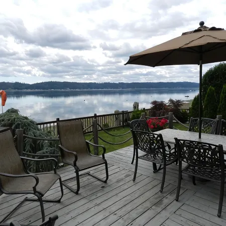 "Sky's Landing" Beach House ☀️ Hood Canal