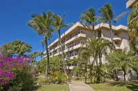 Top Floor Maui Banyan Remodeled Studio With King Bed Steps to Beach/Shops