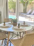 Heated Pool - Spacious, Cheerful Home 5br/3bath
