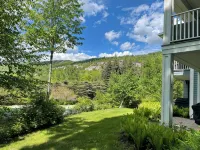 One bedroom condo fully equipped with Fireplace - Jacuzzi