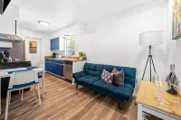 Beautiful and cozy apartment in Bonita w/Garden - Apartments
